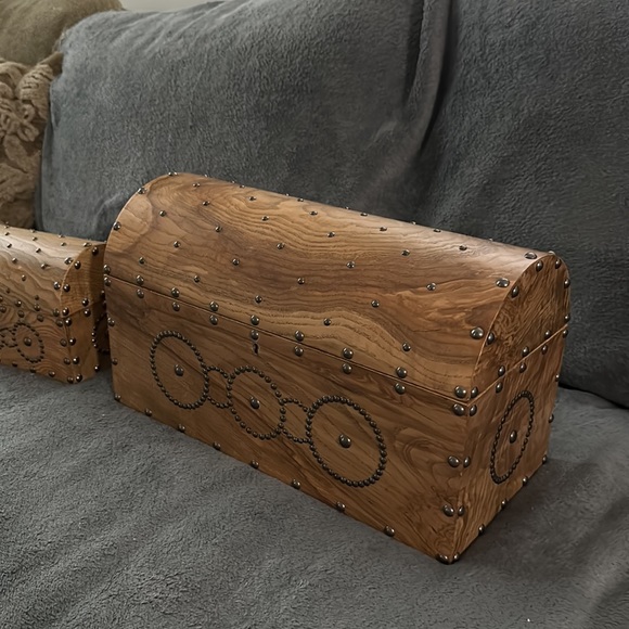 Global Views Wooden Boxes set of 2 - Picture 6 of 17